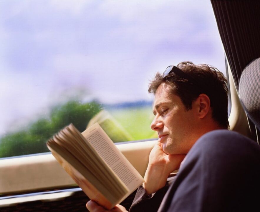 Leggi un libro sui pericoli dell'alcol con una percezione positiva